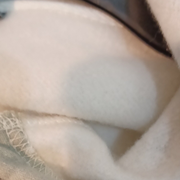 Pink Floyd Tie-Dye Hoodie - Picture 7 of 7